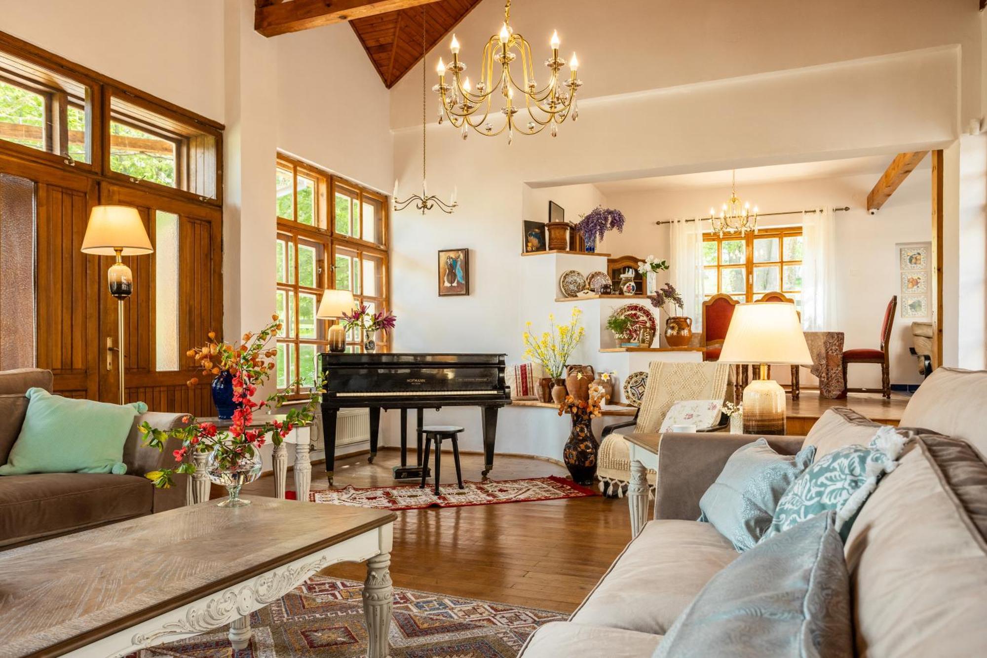 Alba By Akasha Retreat Lodge Bran (Brasov)