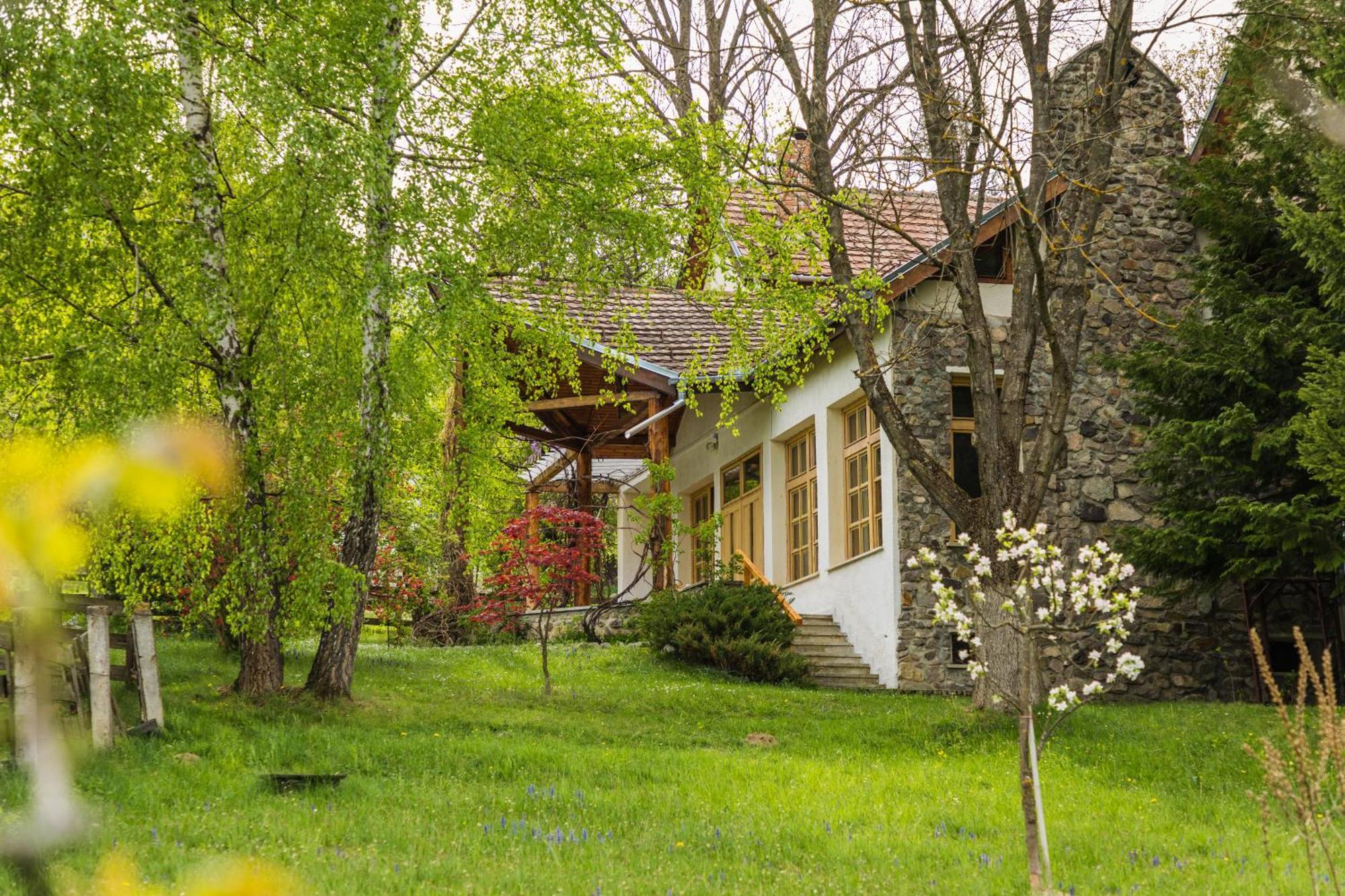 Alba By Akasha Retreat *